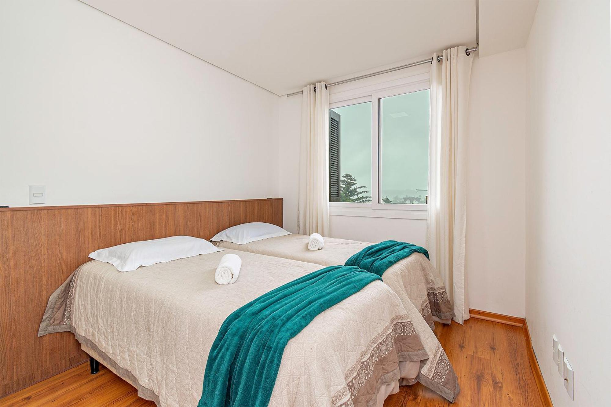 Apartamento 2d No Centro De Gramado, A 500m Da Rua Coberta