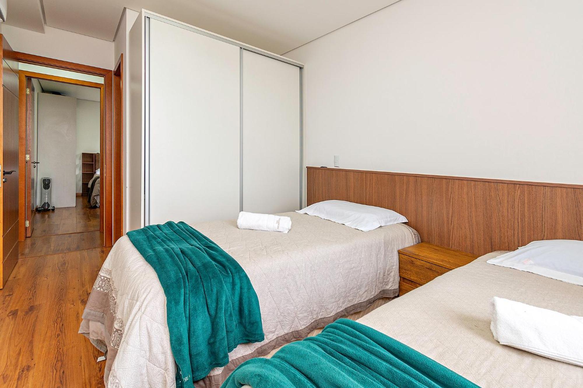 Apartamento 2d No Centro De Gramado, A 500m Da Rua Coberta